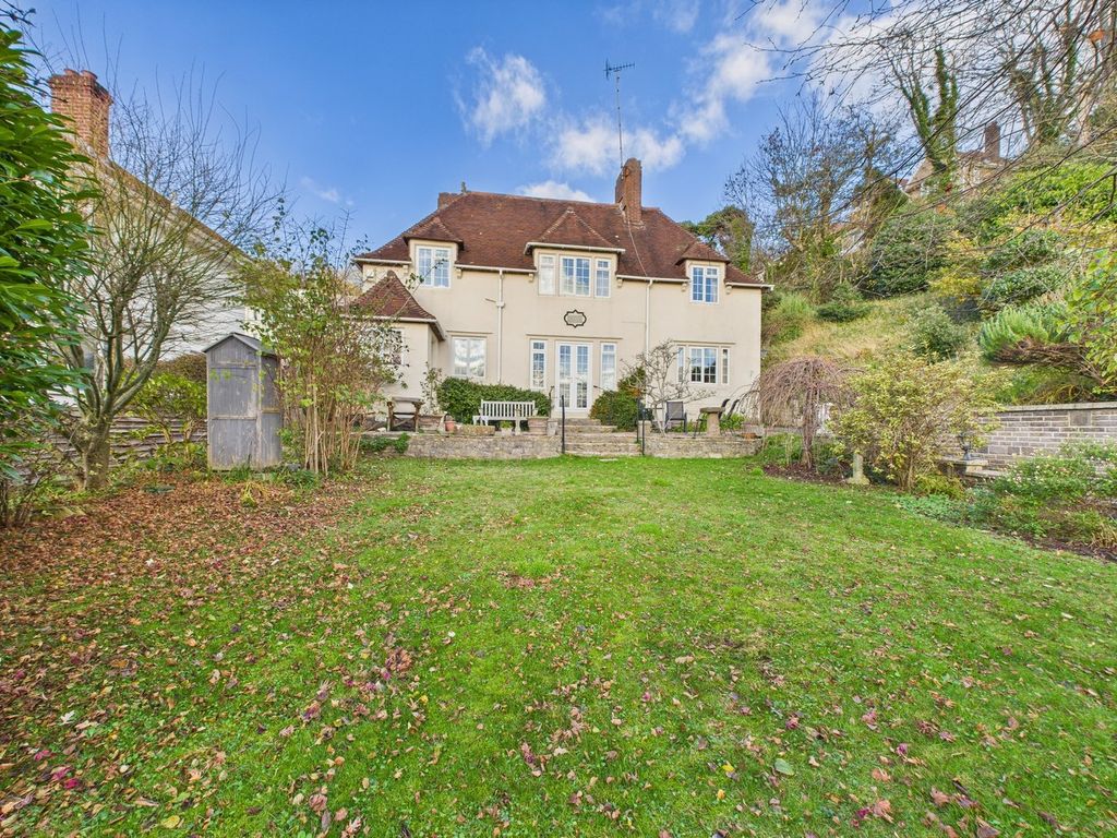 Property photo 1 of 26