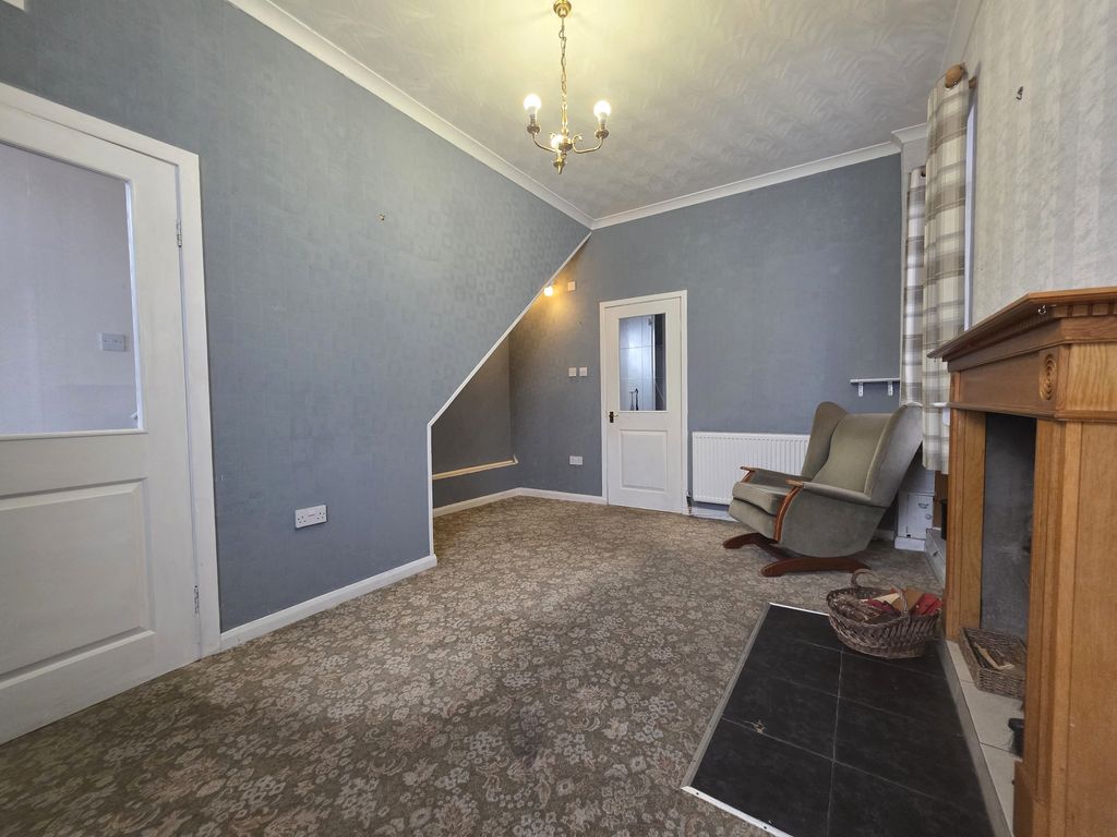 Property photo 3 of 21