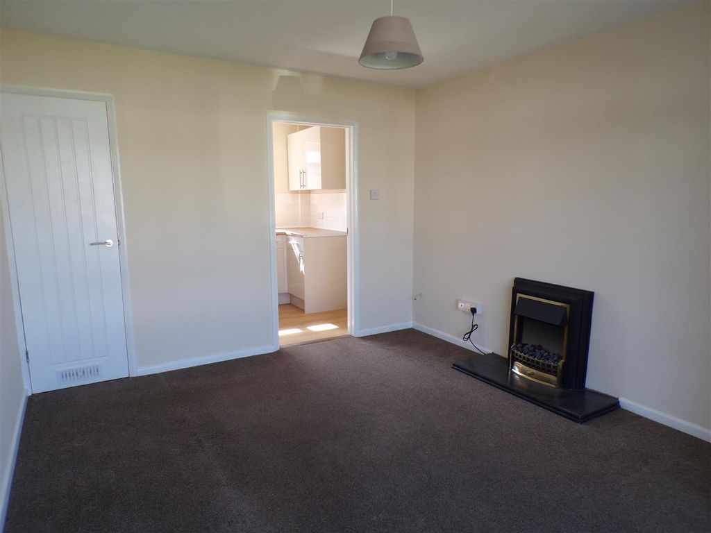 Property photo 2 of 8 Living Room.Jpg