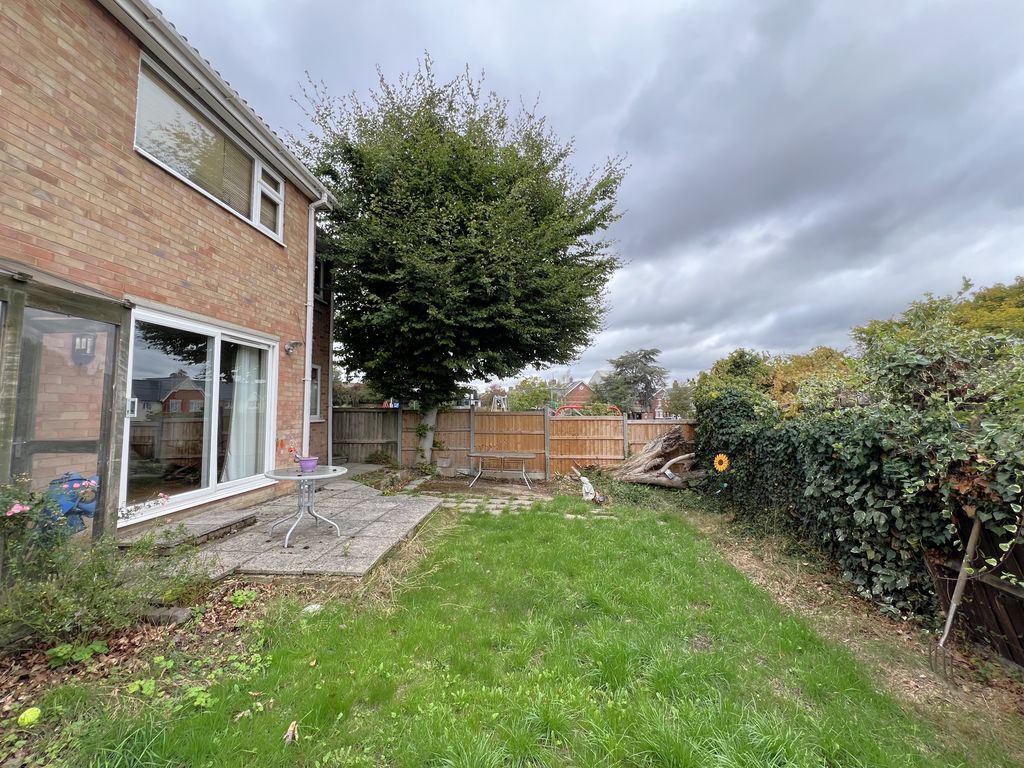 Property photo 2 of 12