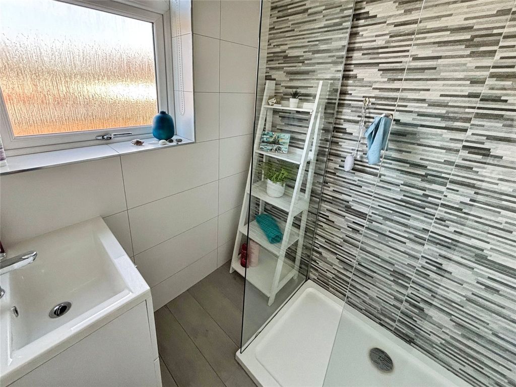 Property photo 3 of 9 Shower Room