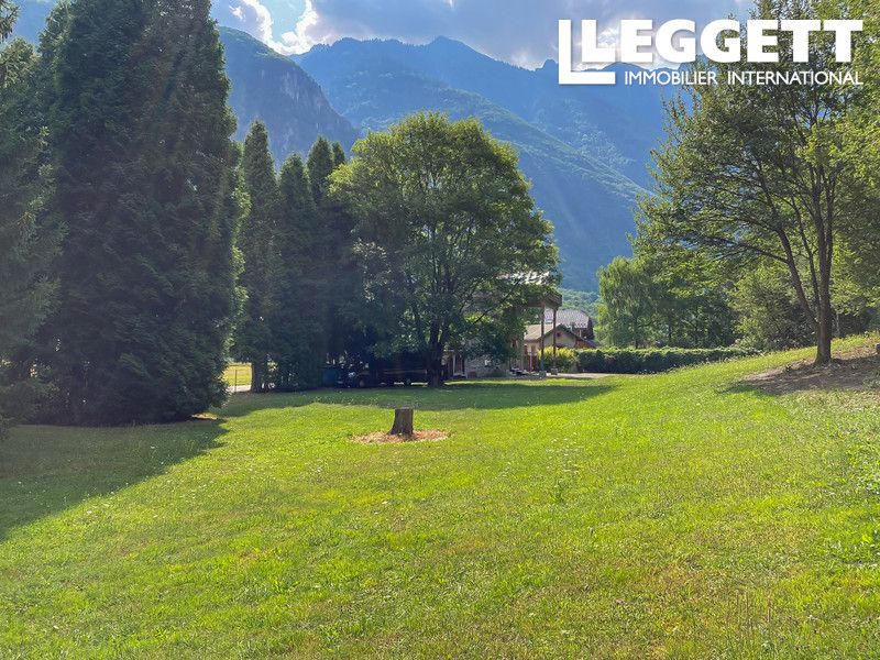 Property photo 3 of 10