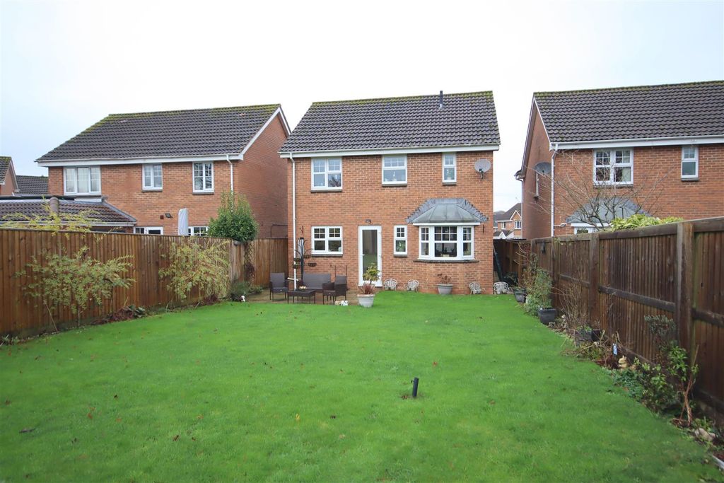 Property photo 2 of 15 Img_6845.Jpg