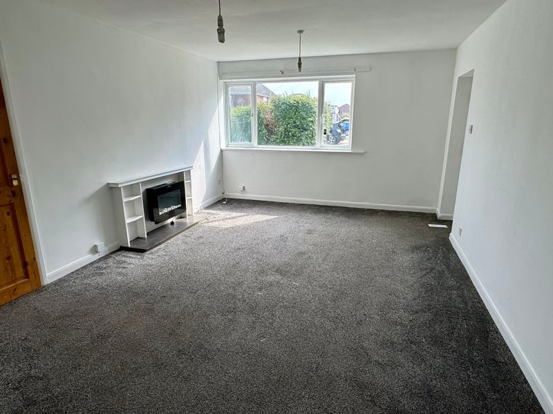 Property photo 2 of 7 Photo 2