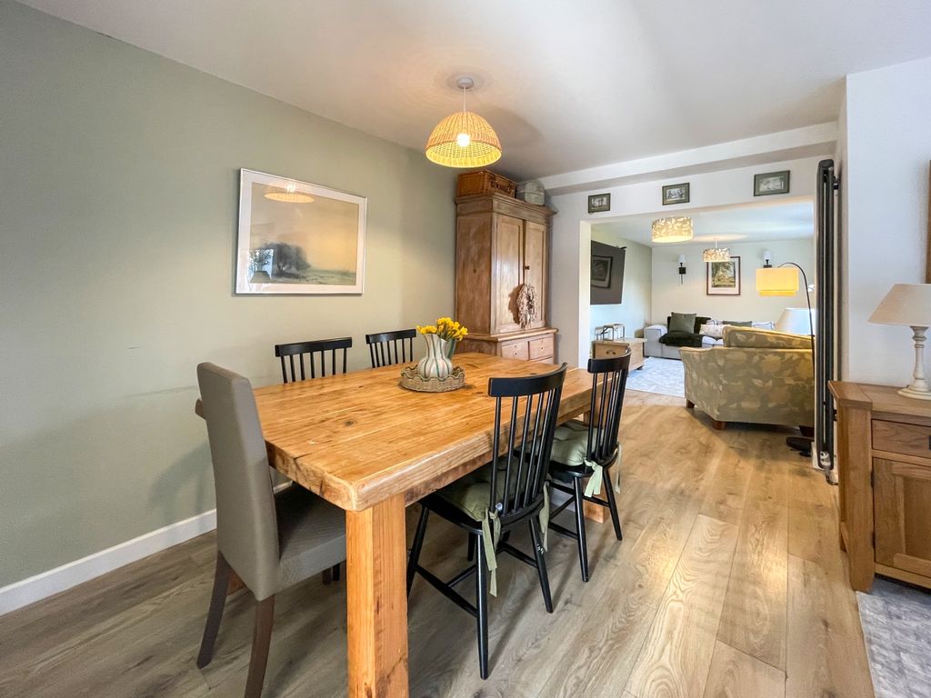 Property photo 2 of 19 Dining Room Ewemove Chester