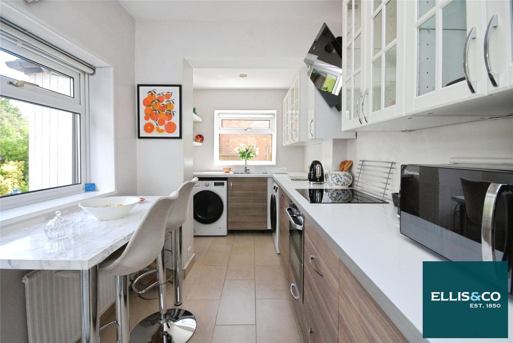 Property photo 2 of 13 Picture No. 07