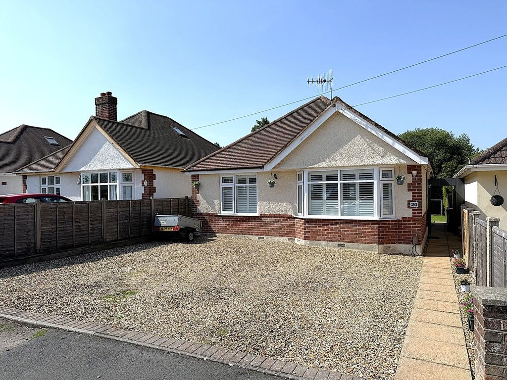 Property photo 1 of 33
