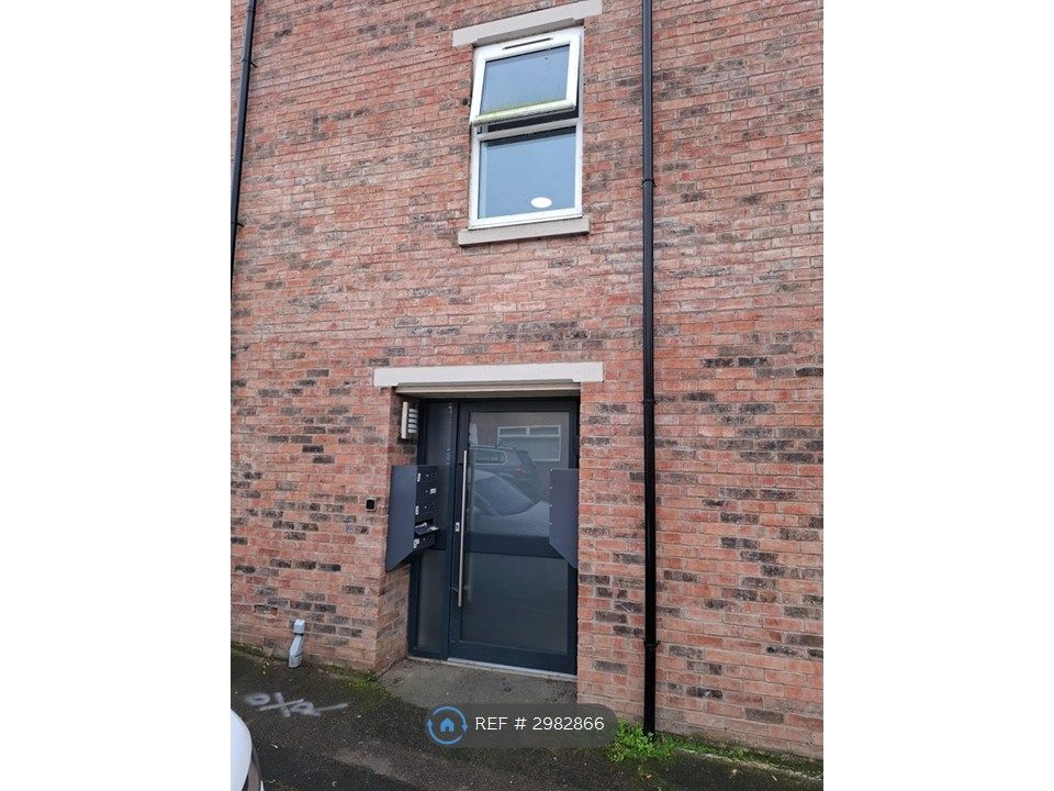 Property photo 1 of 7 Entrance From Stuart Street