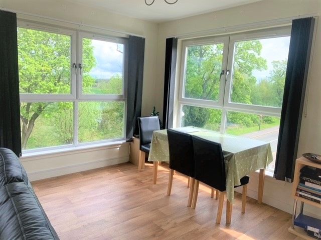 Property photo 2 of 11 Photo 2