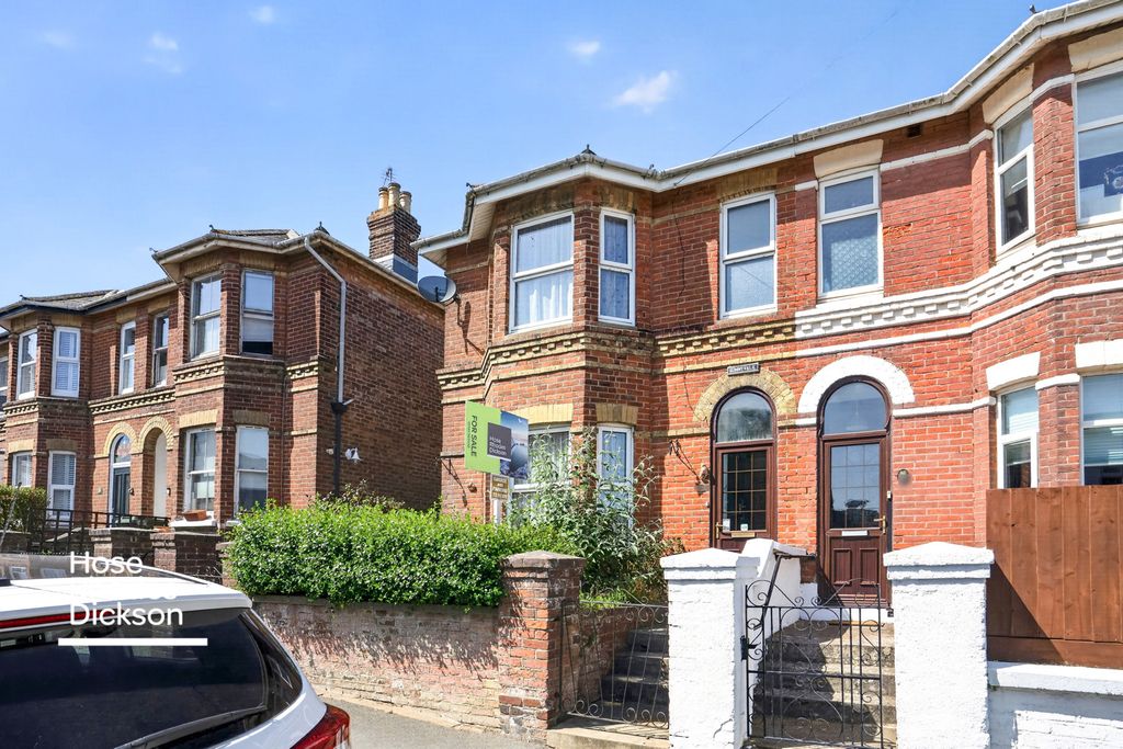 Property photo 1 of 15 Pbox-Img.Jpg