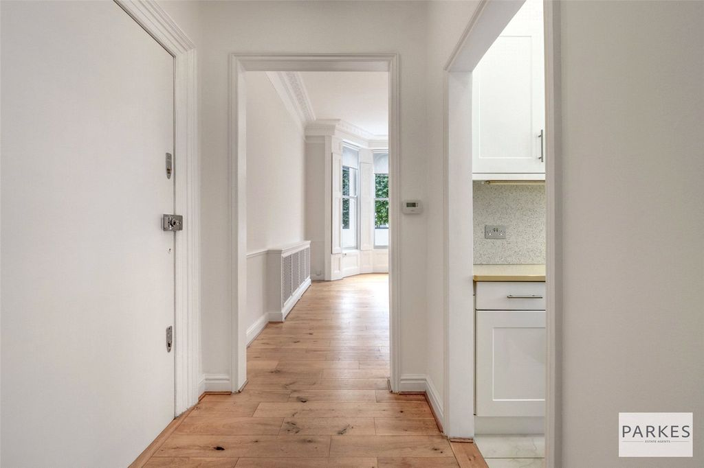 Property photo 3 of 10 Picture No. 10