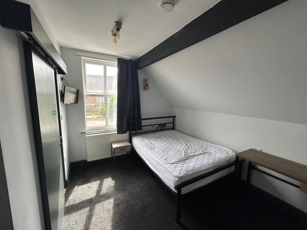 Additional image 37 of 21 bed flat for saleBroad Green, Wellingborough, Northamptonshire NN8