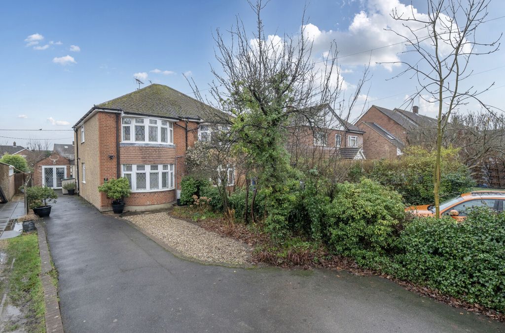 Property photo 1 of 25 1408213-1-69861Aa...