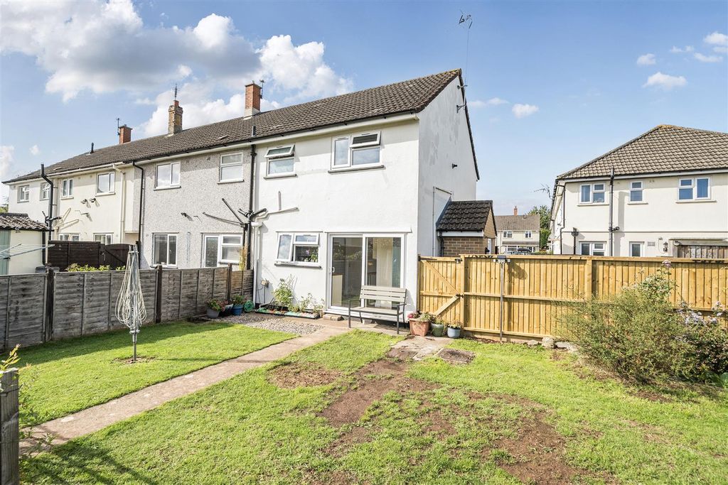 Property photo 1 of 19 Rear Garden