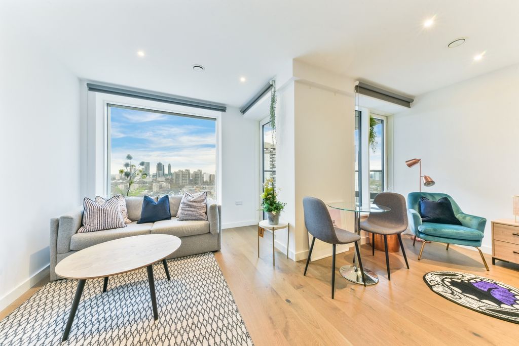 Property photo 1 of 9 Hurlock Heights, Ele