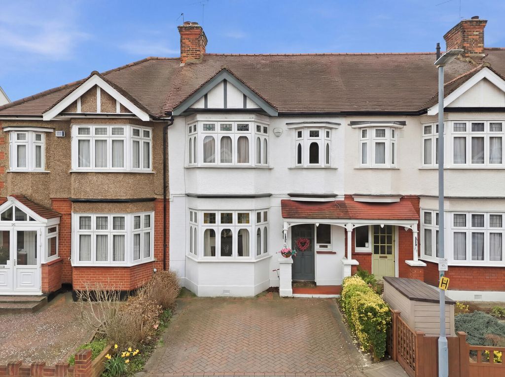 Property photo 1 of 21 Front (Exterior)