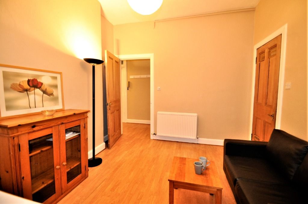 Property photo 3 of 10 Photo 3
