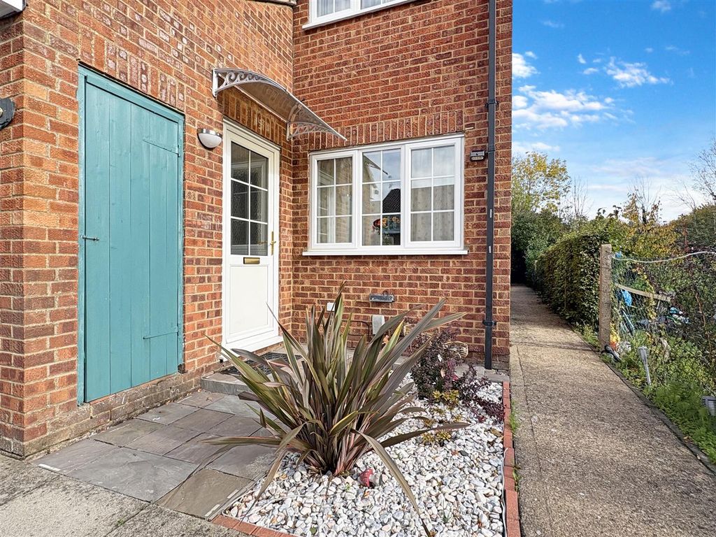 Property photo 3 of 10 2981F892Efdab89F911931c5d04A8c3Adb074F30.Jpg