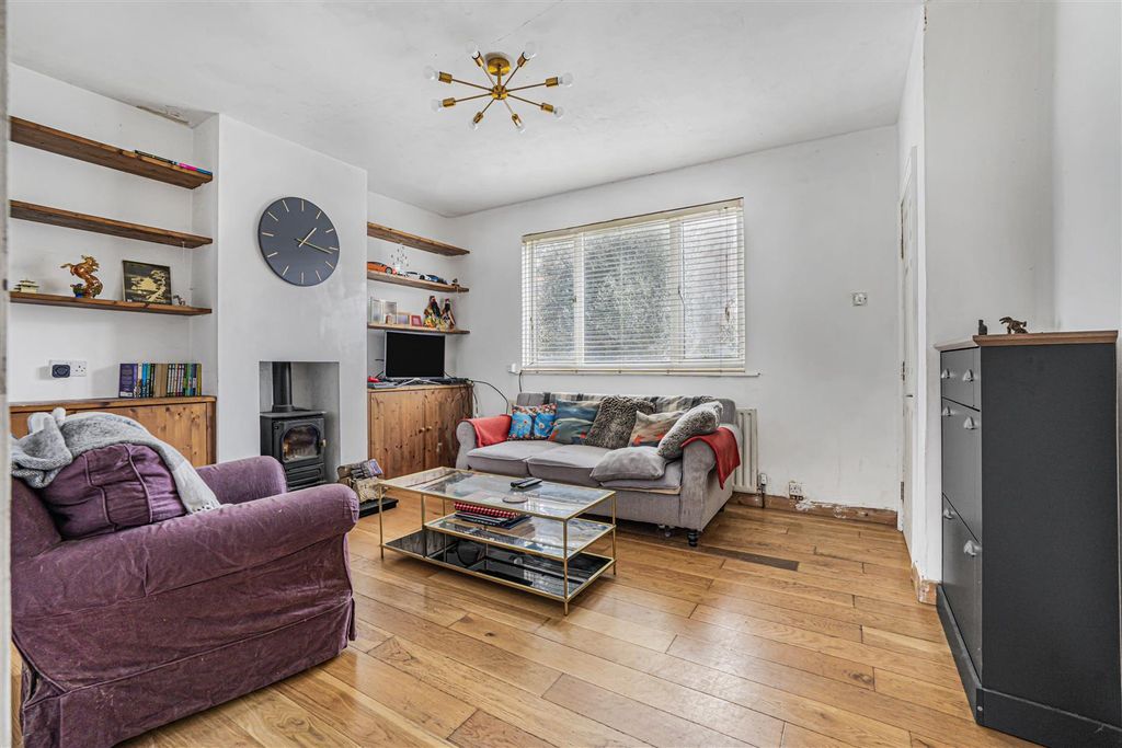 Property photo 3 of 15