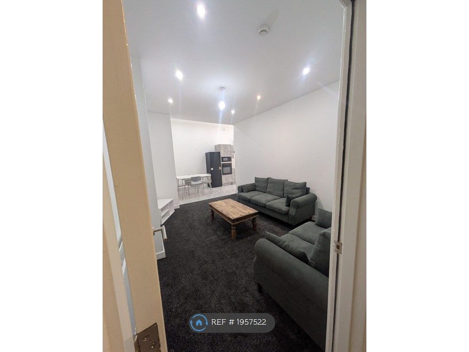 Property photo 3 of 15 Living Room 1