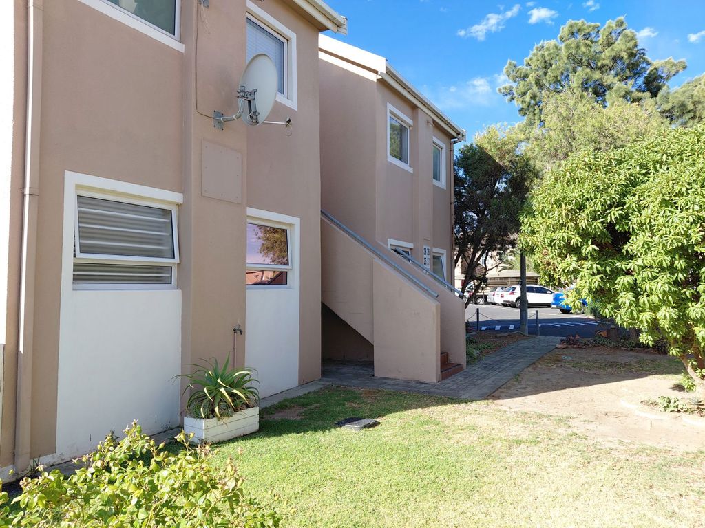 Property photo 1 of 25 Sw1725607