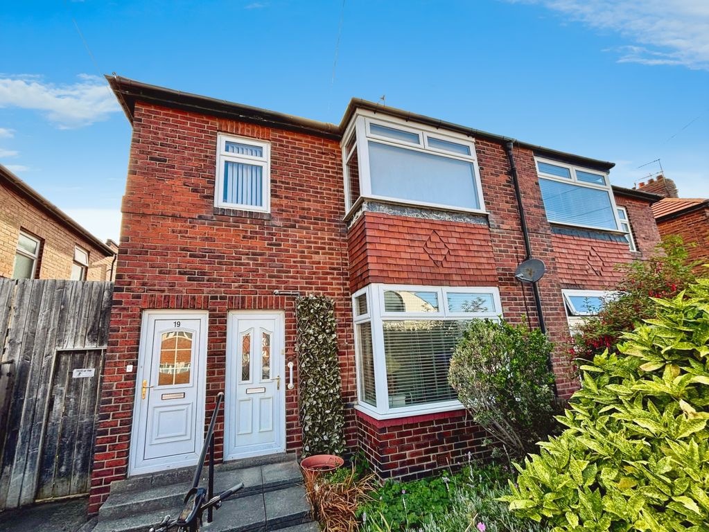 Property photo 1 of 9