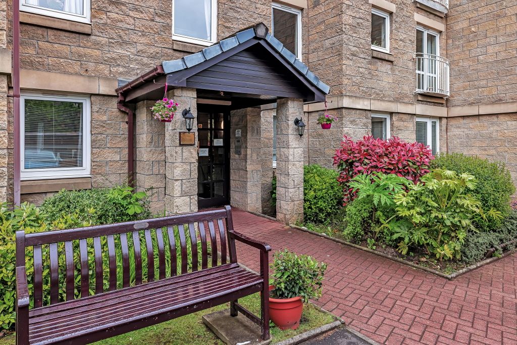 Additional image 4 of 1 bed flat for saleFlat 11 Kelburne Court, 51 Glasgow Road, Paisley, Renfrewshire PA1