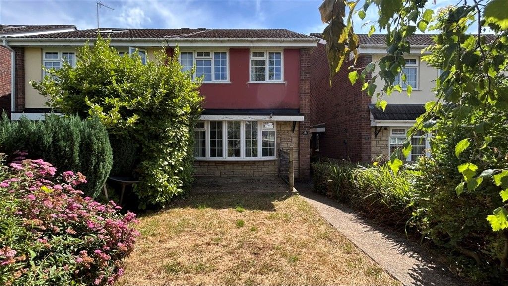 Property photo 1 of 12