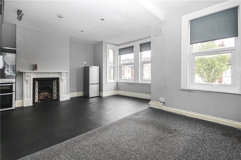 Property photo 2 of 16 Reception