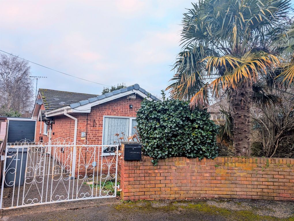 Property photo 2 of 12