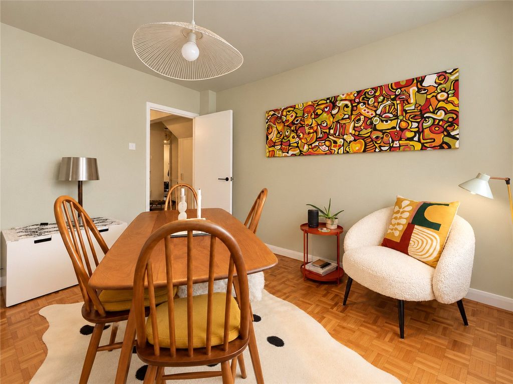 Property photo 3 of 21 Dining Room