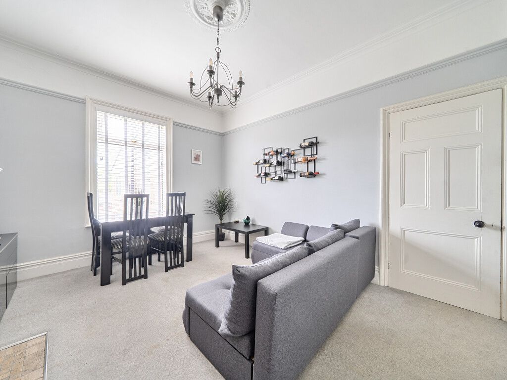 Property photo 2 of 22 1464466-8-6A0Dbb8...