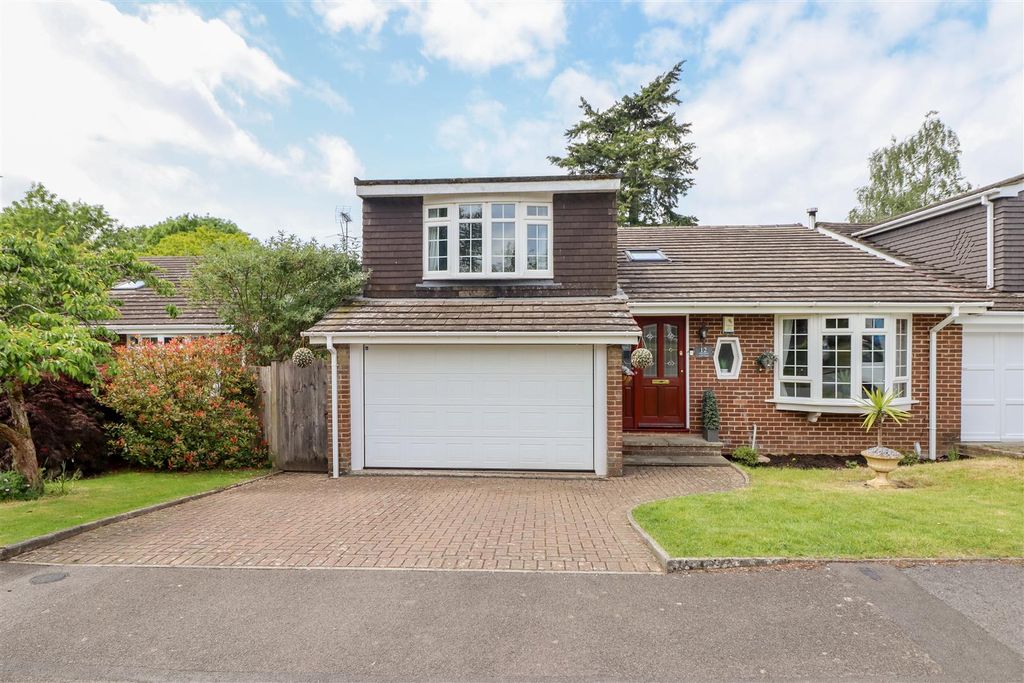 Property photo 1 of 24