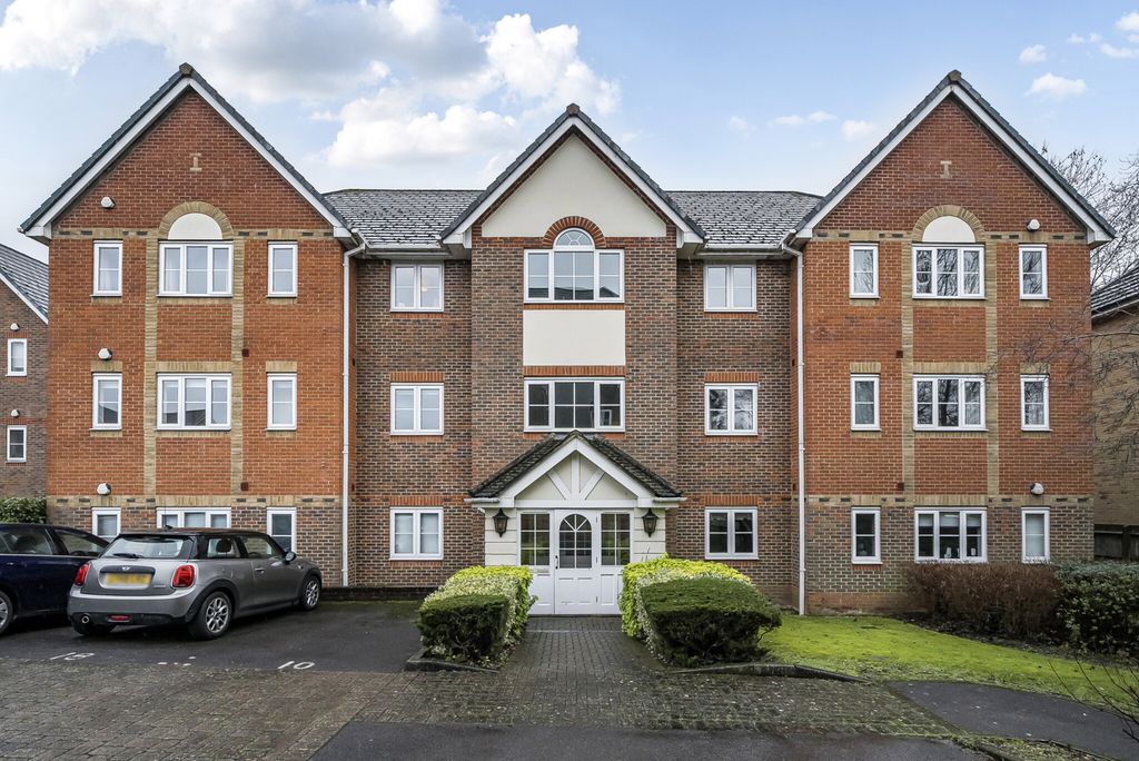 Property photo 1 of 14 1400695-21-697230...