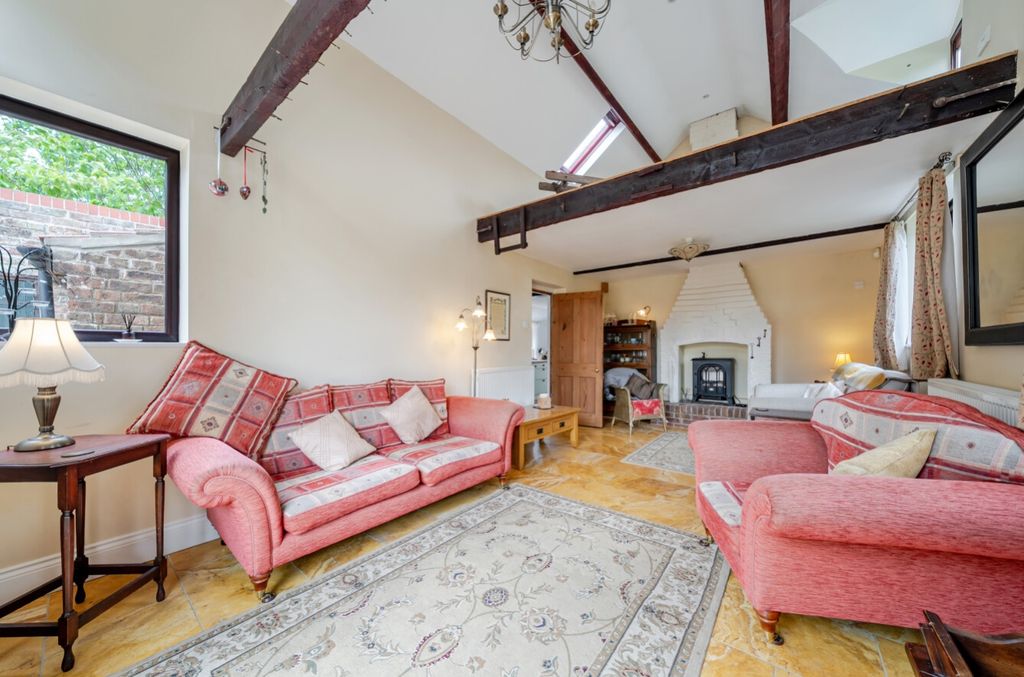 Property photo 2 of 28 1459138-22-6A0B9F6B092d2