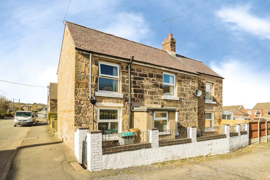 Property photo 1 of 20 Front