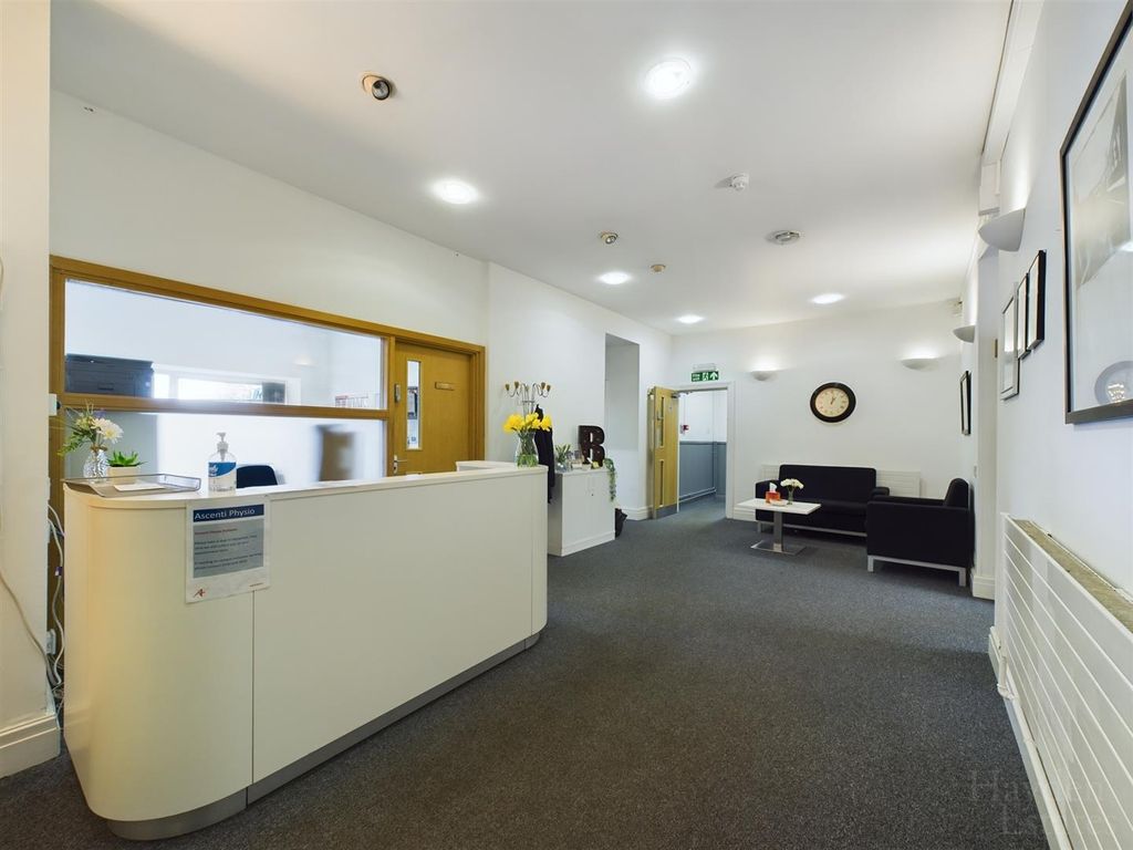 Property photo 2 of 8 Cam02179G0-Pr0137-Still023_Alt.Jpg