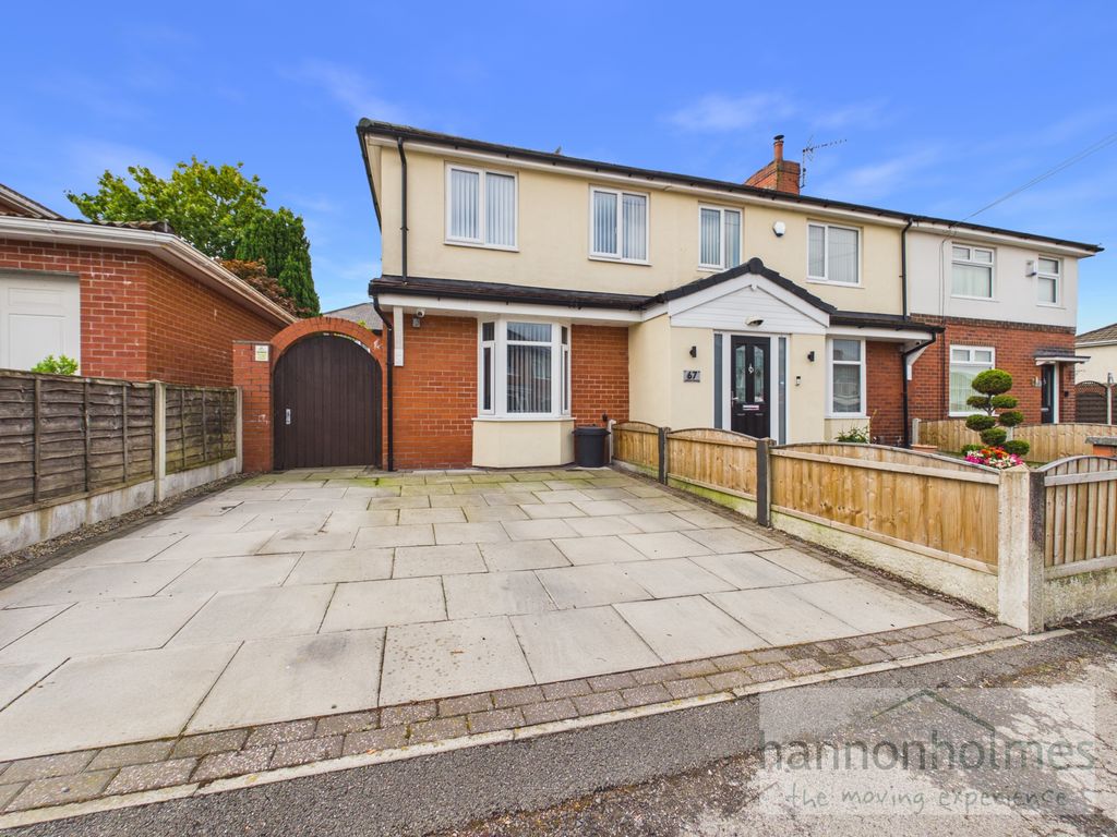 Property photo 1 of 51 Cam05283G0-Pr0212-Still046