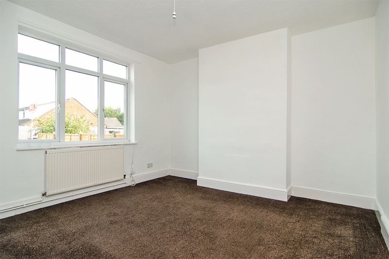 Property photo 2 of 18 Photo 10