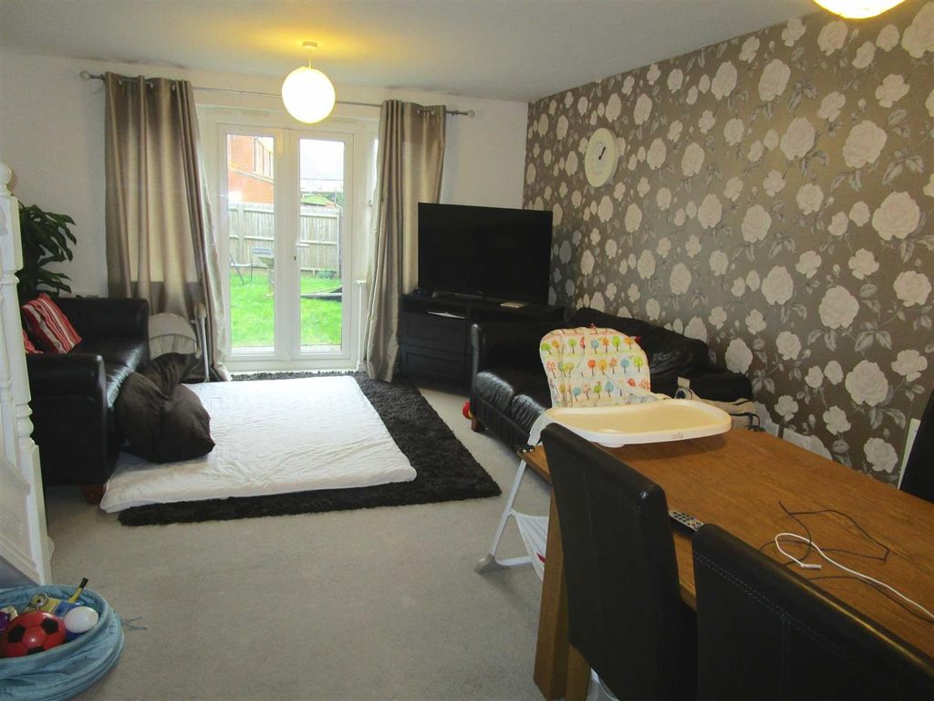 Property photo 3 of 7