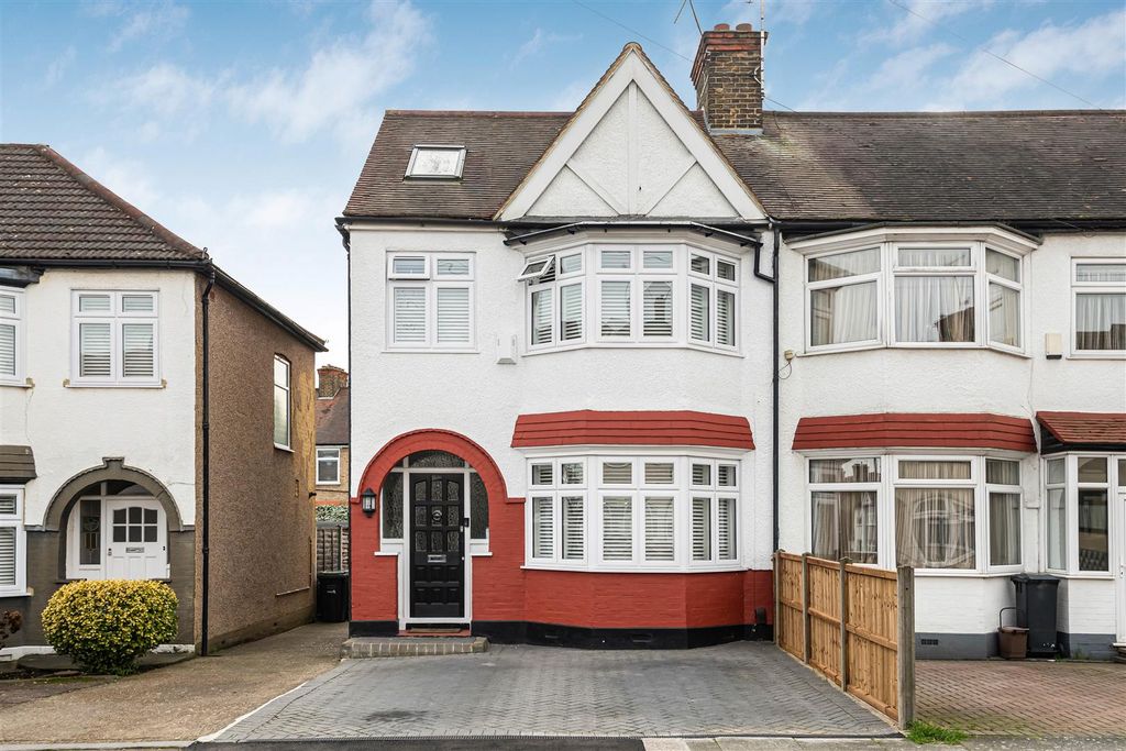 Property photo 1 of 39 40_73264.Jpg