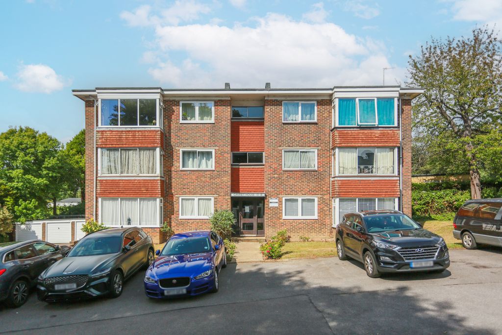 Property photo 1 of 13 296A0522