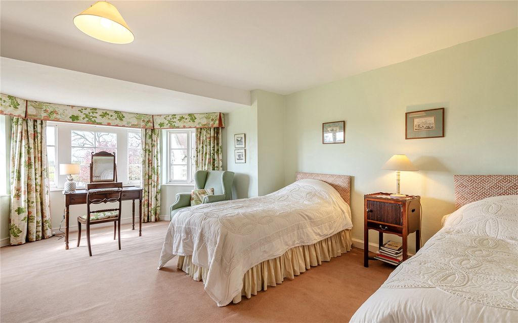 Additional image 11 of 7 bed detached house for saleKnaith Hall, Gainsborough Road, Knaith, Gainsborough DN21