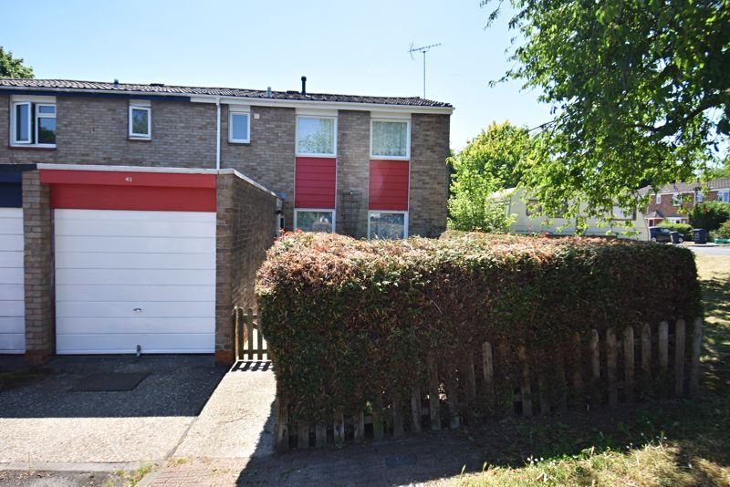 Property photo 1 of 15 Photo 14