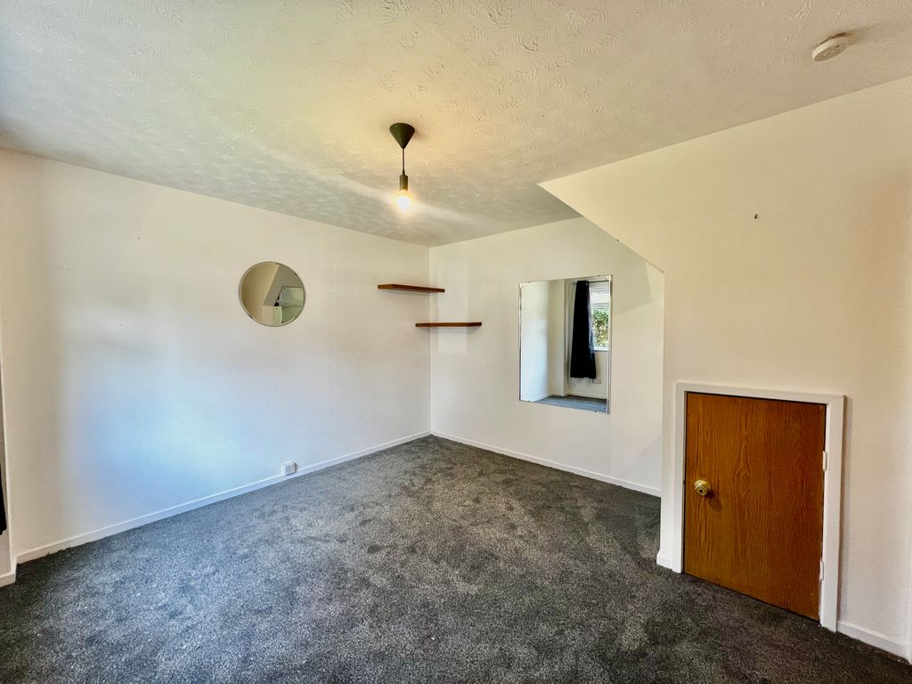 Property photo 3 of 9 Image