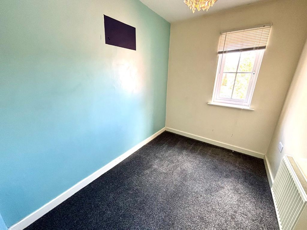 Property photo 3 of 16 Image00006.Jpeg