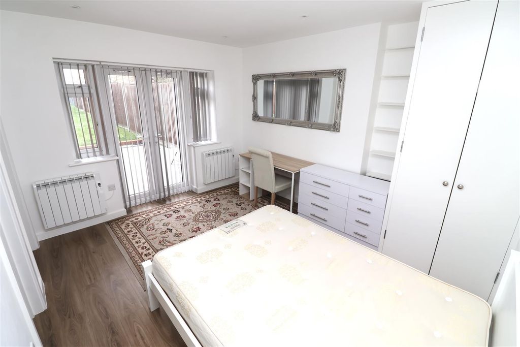 Property photo 3 of 8 Img_0494.Jpg