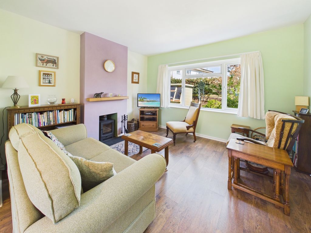 Property photo 3 of 23 Cam04789G0-Pr0063-Still003