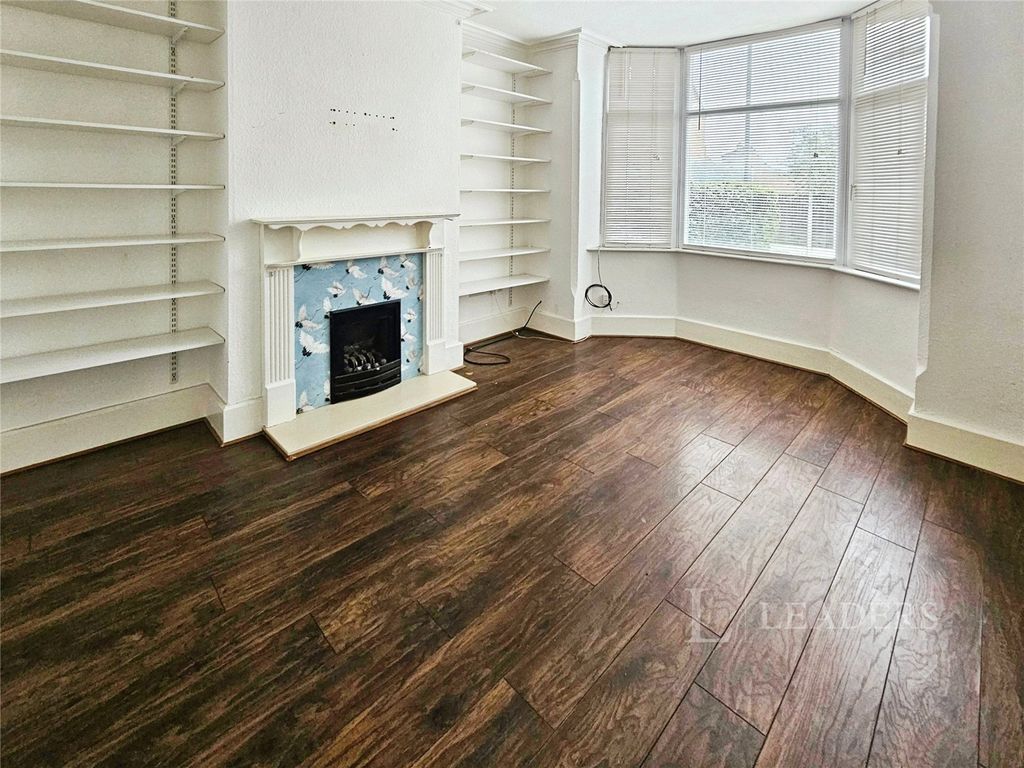 Property photo 2 of 13 Picture No. 01