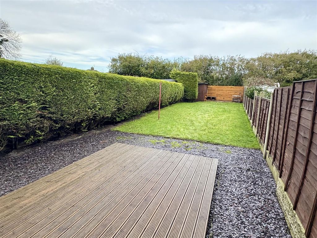 Property photo 3 of 12 Img_4957.Jpg